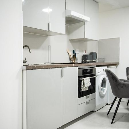 1B Apartment, 30 Mins To Oxford Street Londra Dış mekan fotoğraf